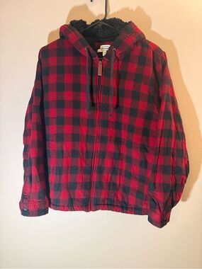 L.L. Bean Women’s Red and Black Plaid Sherpa-Lined Hooded Puffer XL Petite